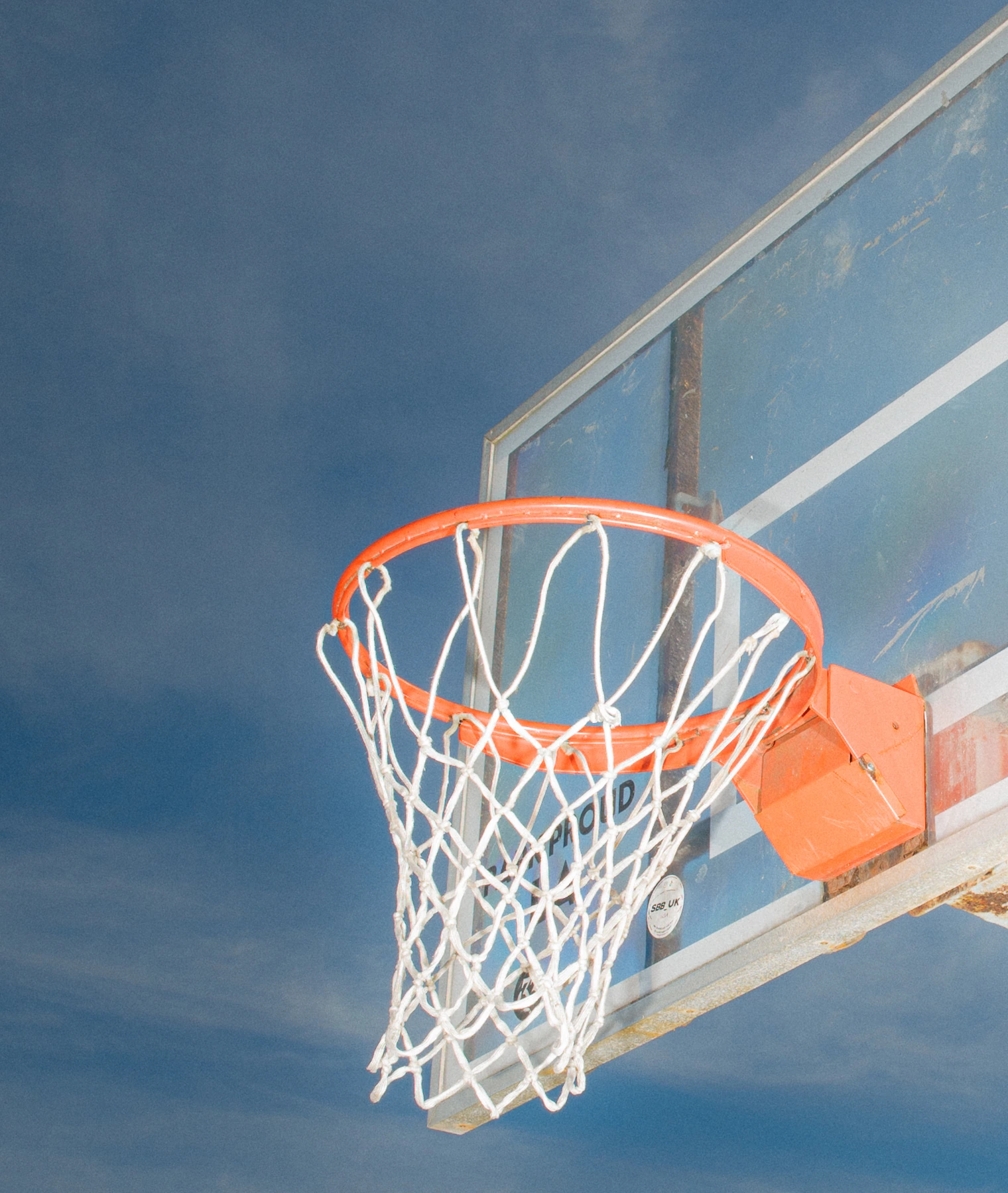 The hoop and net against sky